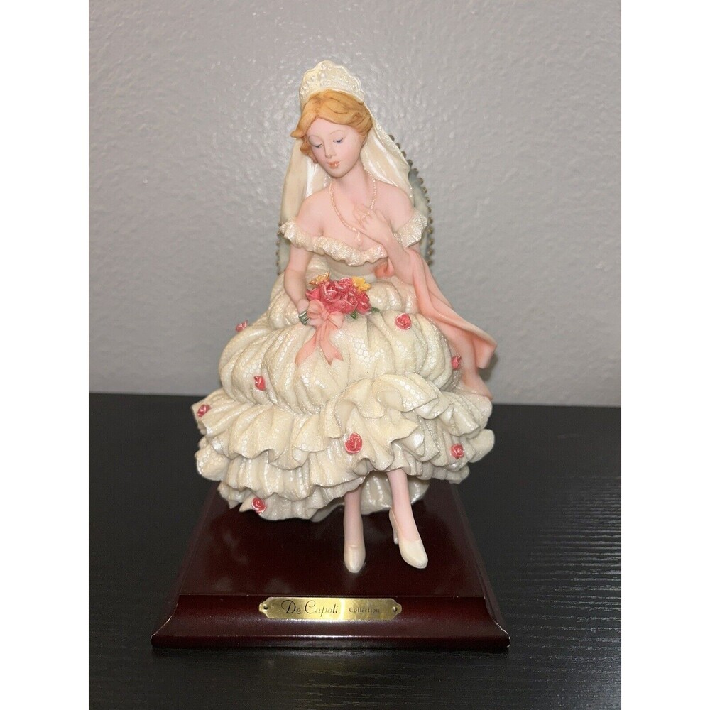DE CAPOLI COLLECTION Rare Women Bride Queen W Flowers Marble Chair FIGURE 9”